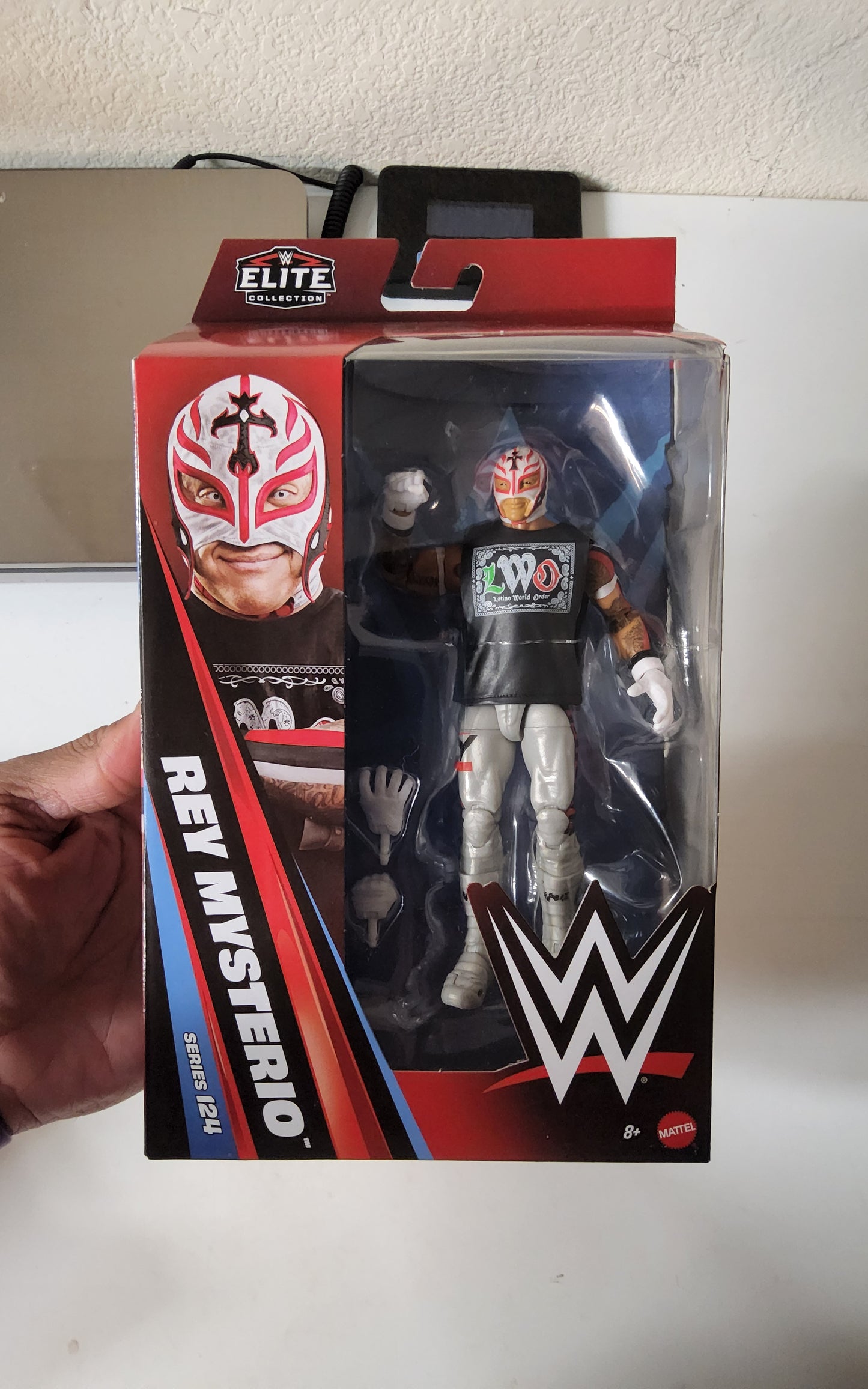 Mattel WWE Elite Collection Rey Mysterio Series 124 Action Figure LWO