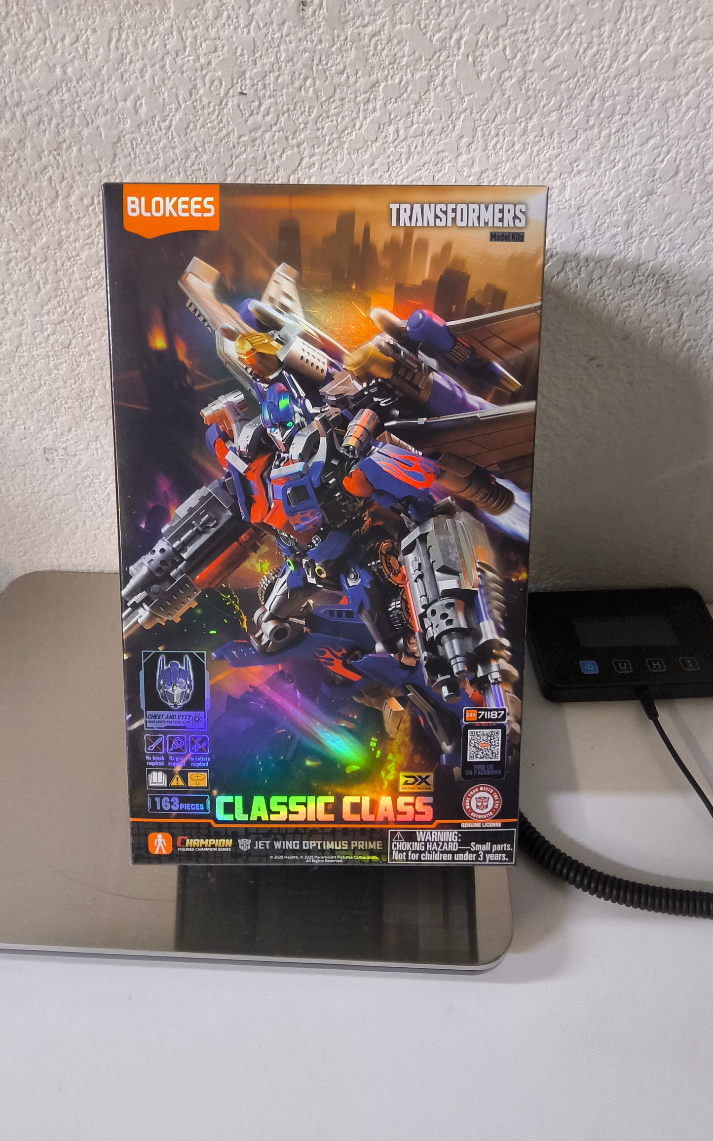 Blokees Transformers Jet Wing Optimus Prime DX Classic Class Model Kit