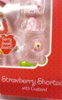 Classic Strawberry Shortcake with Custard Berry Sweet Scent 6" Action Figure