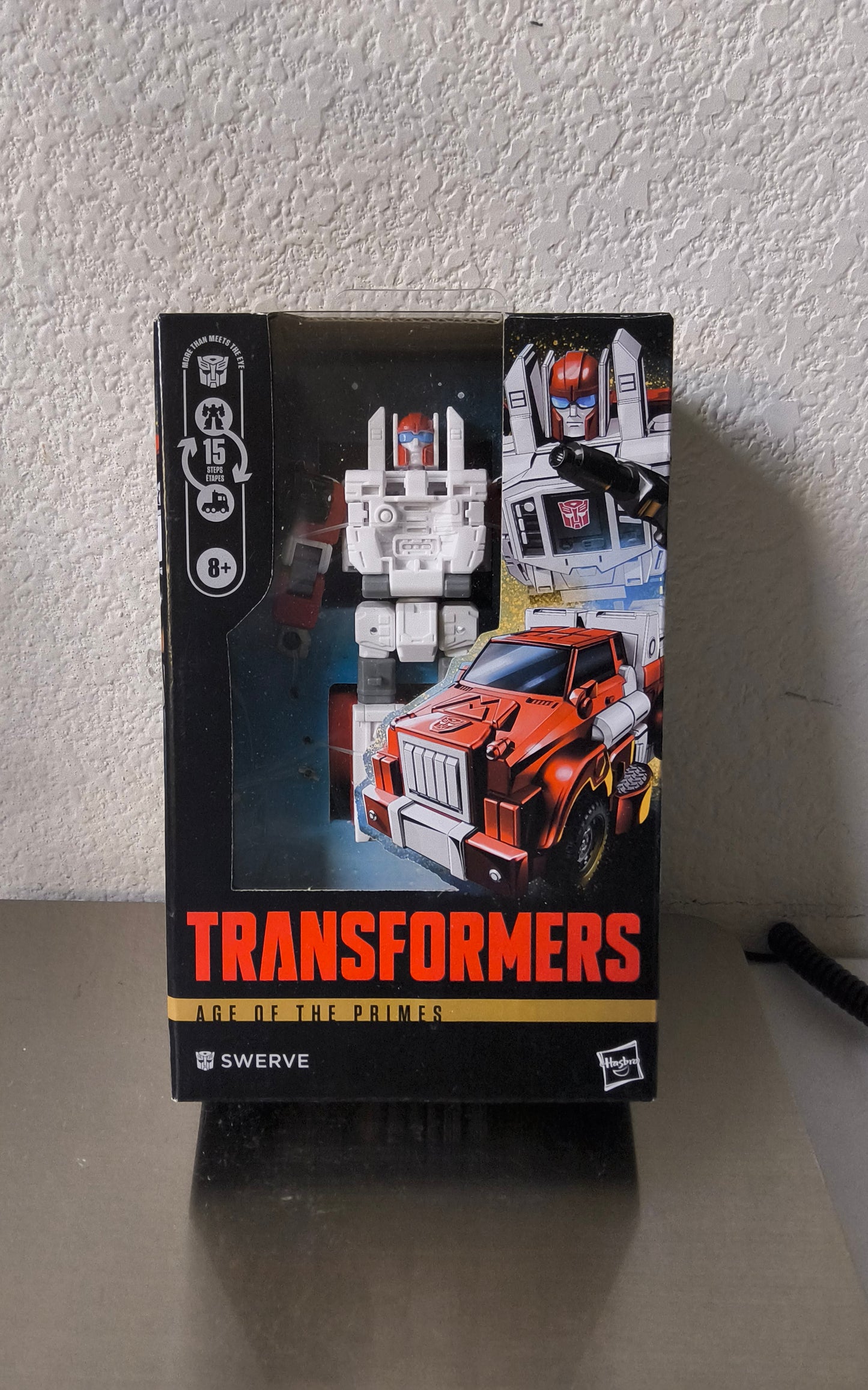 Transformers - Age of the Primes - Deluxe Class Swerve Action Figure