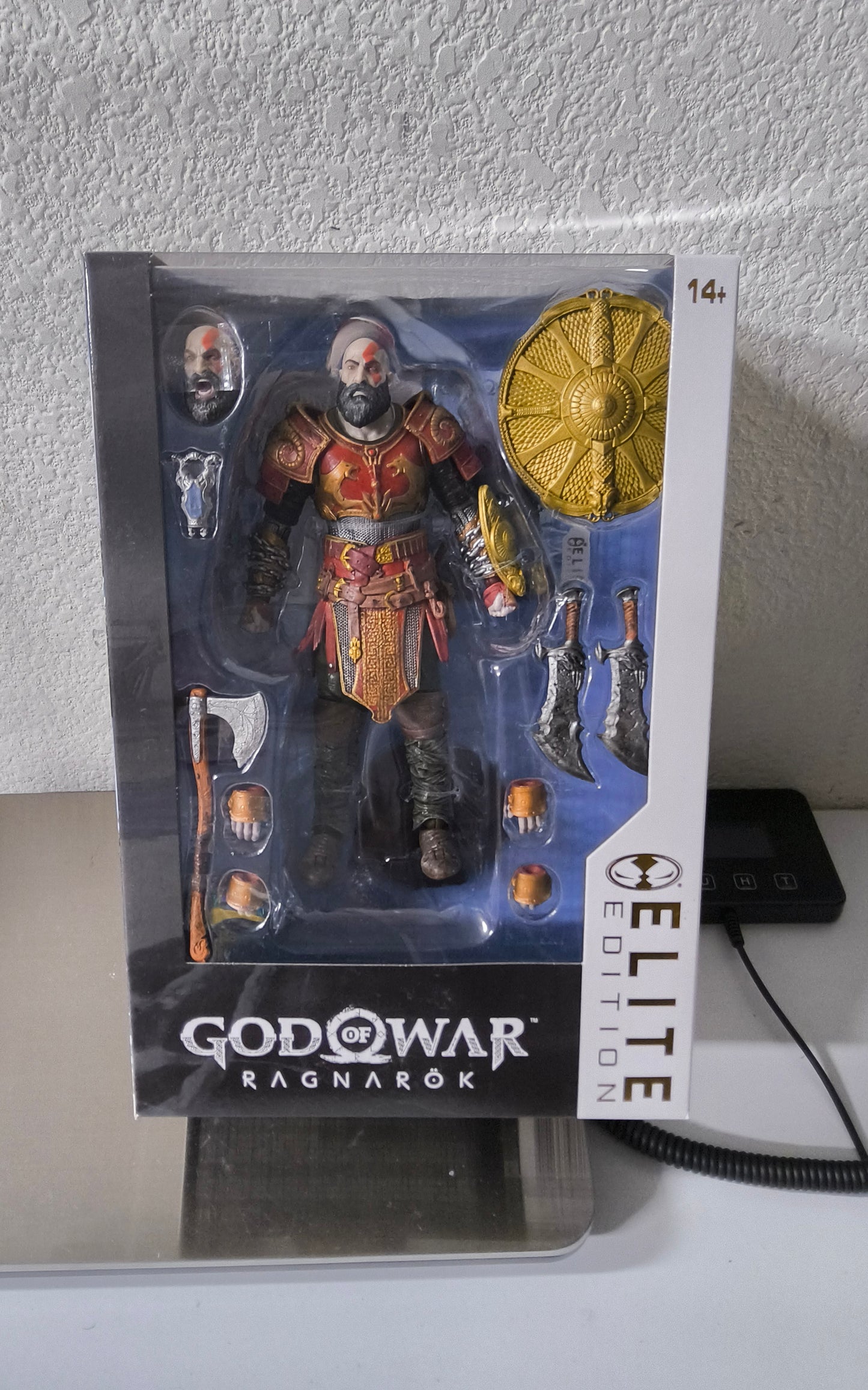 McFarlane Elite Edition God of War Ragnarök Kratos with Ares Armor Deluxe Action Figure