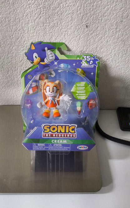 Sonic the Hedgehog 35th Anniversary Cream 4-inch JAKKS Pacific action figure with ice cream cone