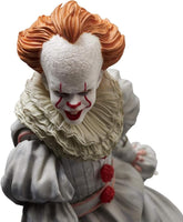 MAFEX 093 IT Pennywise Action Figure - 3 Heads, Red Balloon, 4 Sets of Hands