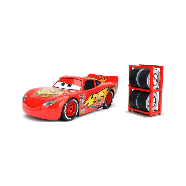Disney Pixar Cars Lightning McQueen 1:24 Die-Cast Race Car with Tire Rack