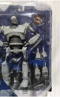 Iron Giant Select Action Figure with Light-Up Eyes - Diamond Select Toys