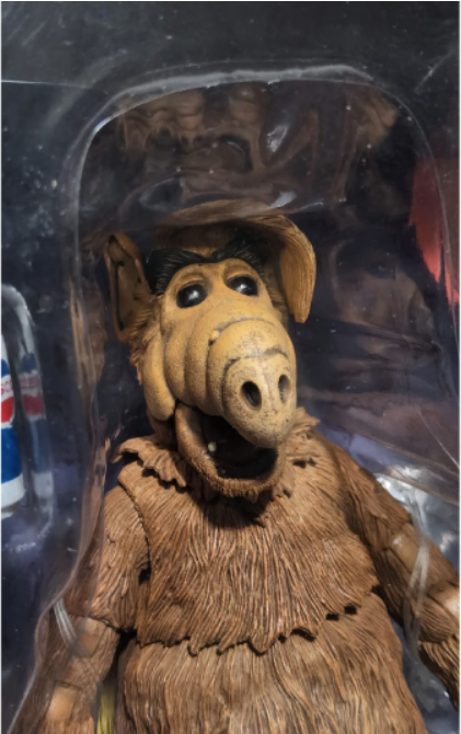 NECA Alf Ultimate 7-Inch Scale Action Figure - Interchangeable Hands & Accessori