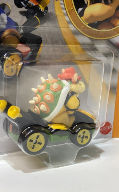 Hot Wheels Super Mario Bros Bowser Mariokart Standard Kart Toy Car