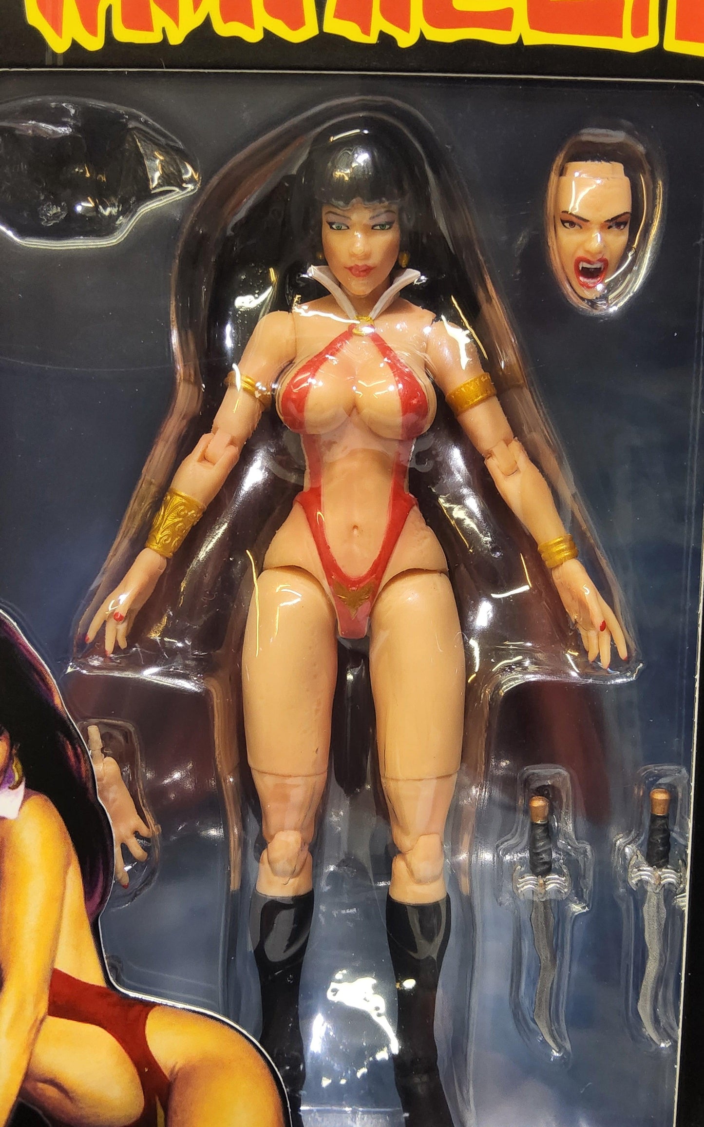 Executive 1/12 Vampirella Scale Action Figure - Mint Condition, + Accessories - Logan's Toy Chest