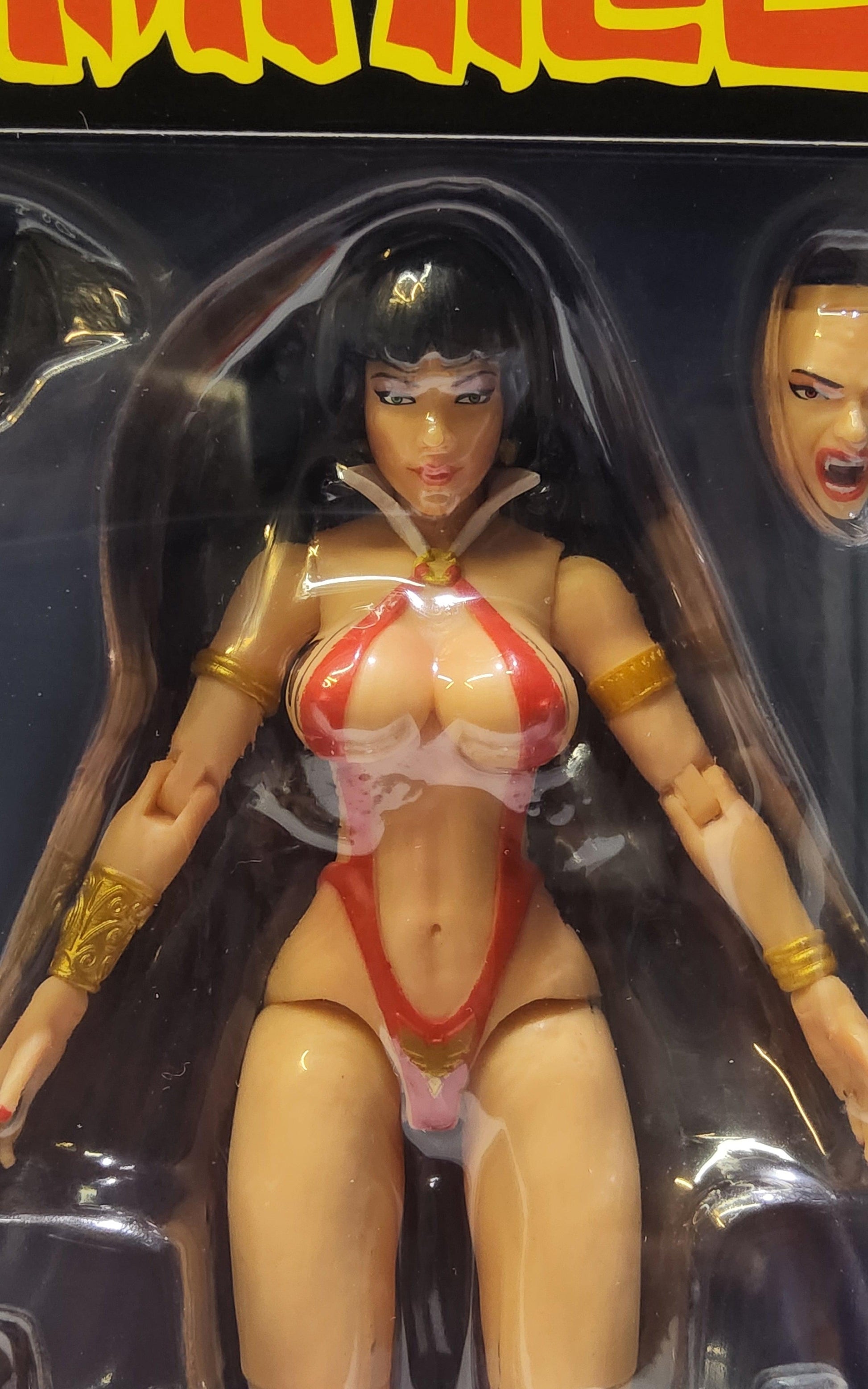 Executive 1/12 Vampirella Scale Action Figure - Mint Condition, + Accessories - Logan's Toy Chest