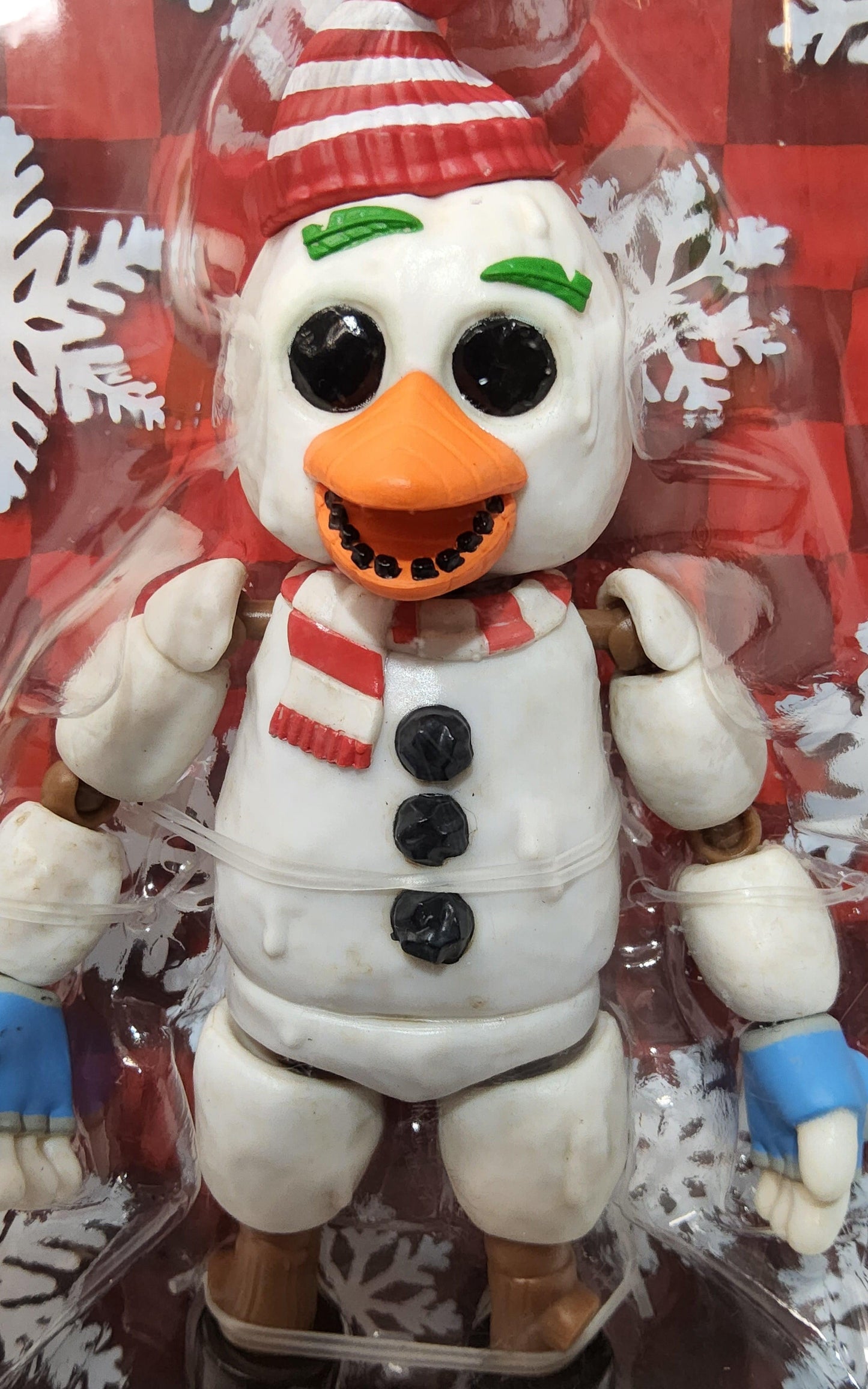 FNAF Snow Chica Five Night's at Freddy's 5" Holiday christmas Funko Figure - Logan's Toy Chest