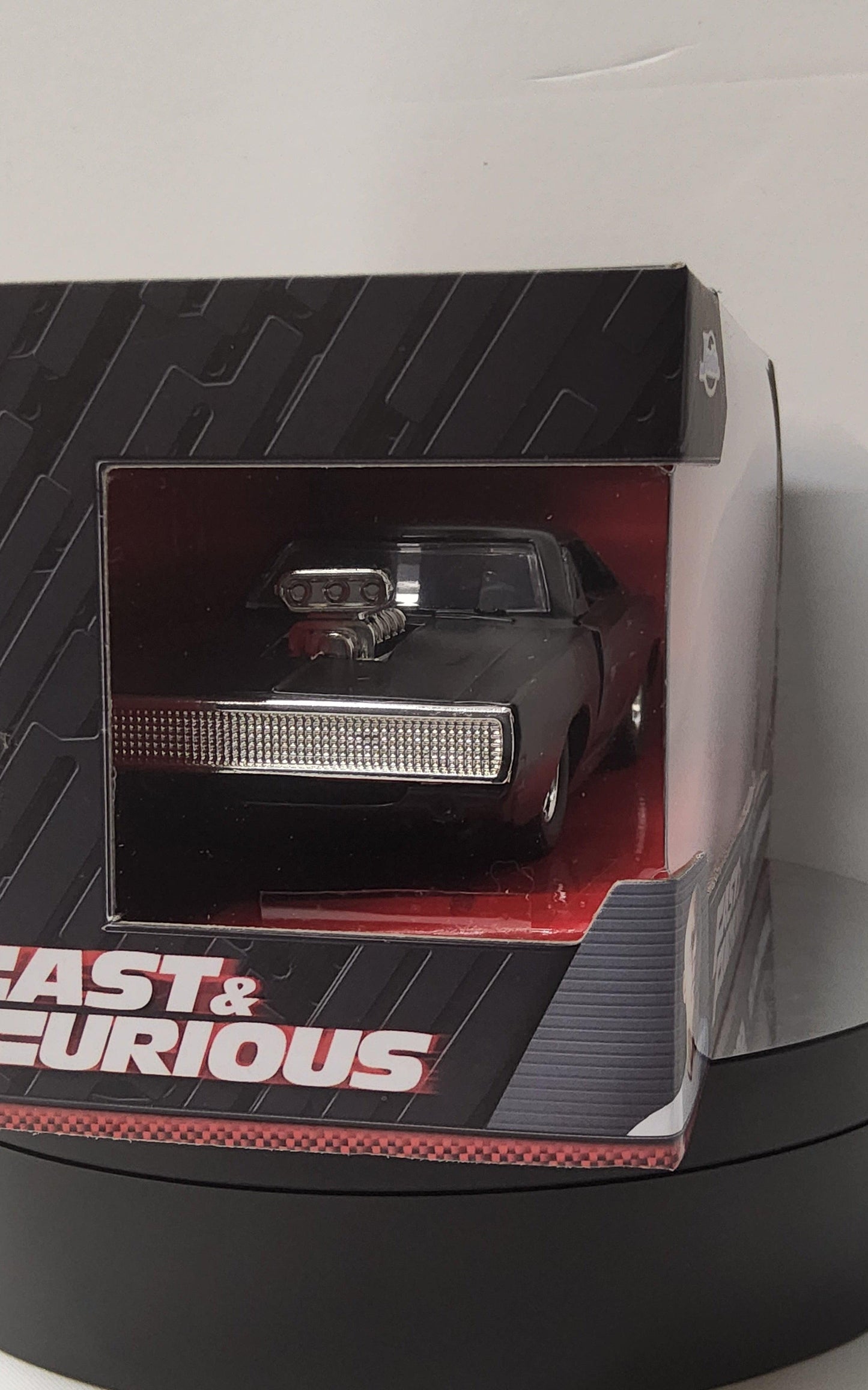 Jada - Fast & Furious - Dom’s 5-inch Dodge Charger R/T Toy Car - Logan's Toy Chest