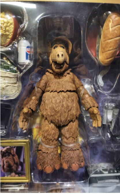 NECA Alf Ultimate 7-Inch Scale Action Figure - Interchangeable Hands & Accessori - Logan's Toy Chest