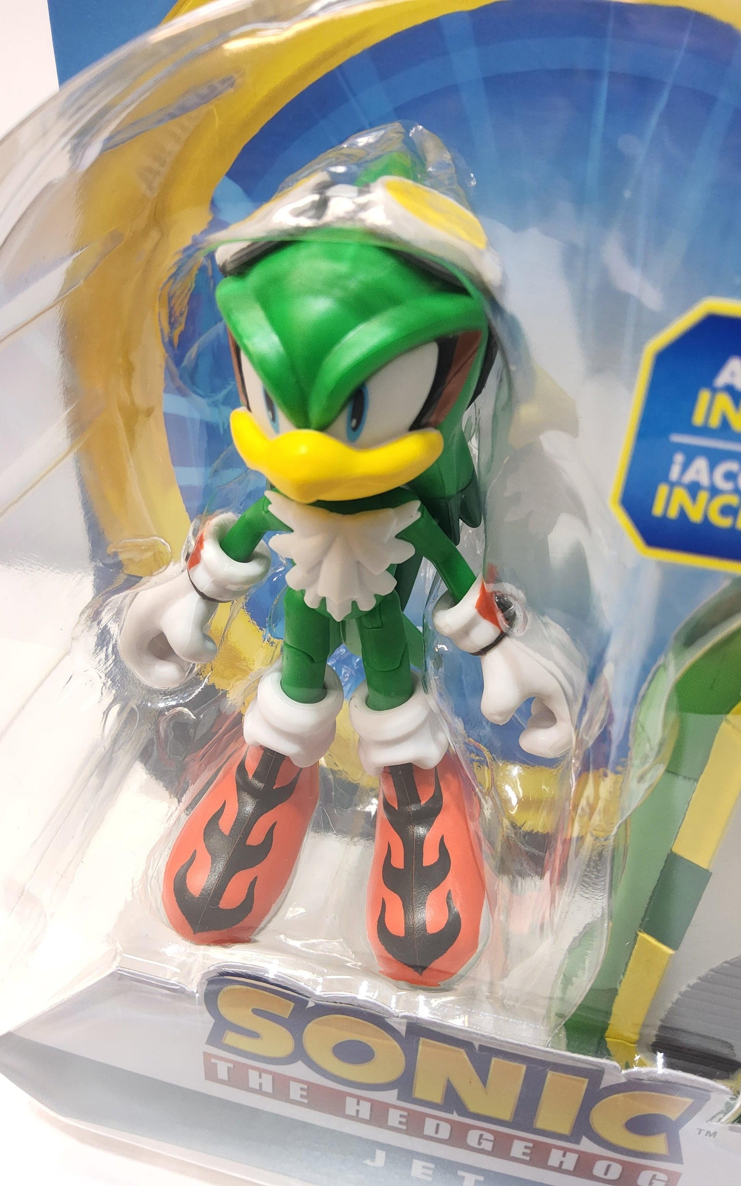 Sonic the Hedgehog Figure: JET The Hawk with Type-J Board 4" Action Figure - Logan's Toy Chest